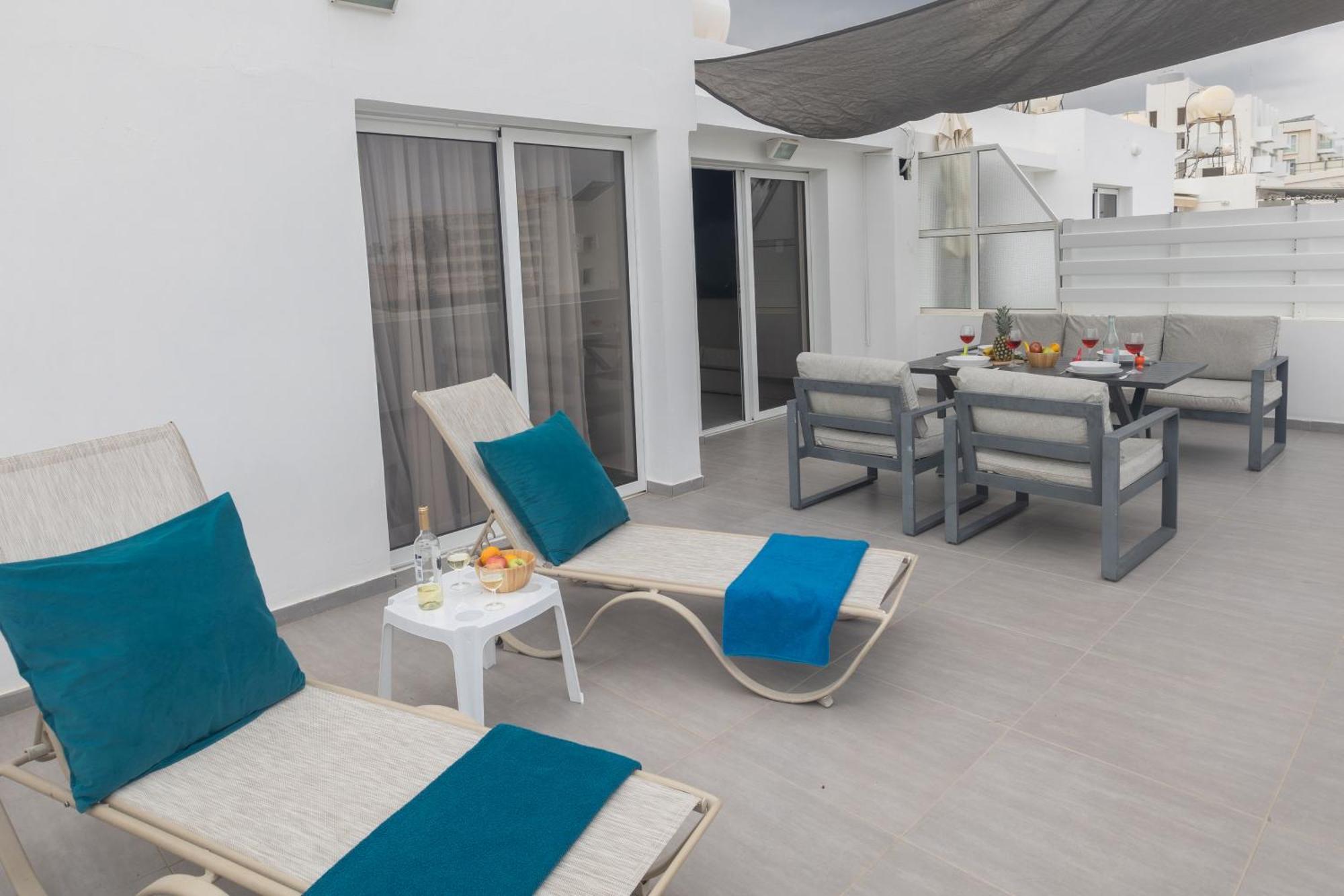 Evas Apartment โปรทาราส ภายนอก รูปภาพ